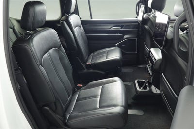 2023 Jeep Wagoneer Series II Carbide 4x4