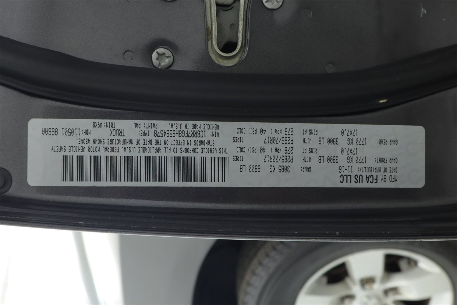 2017 RAM 1500 Express Quad Cab 4x4 6'4" Box