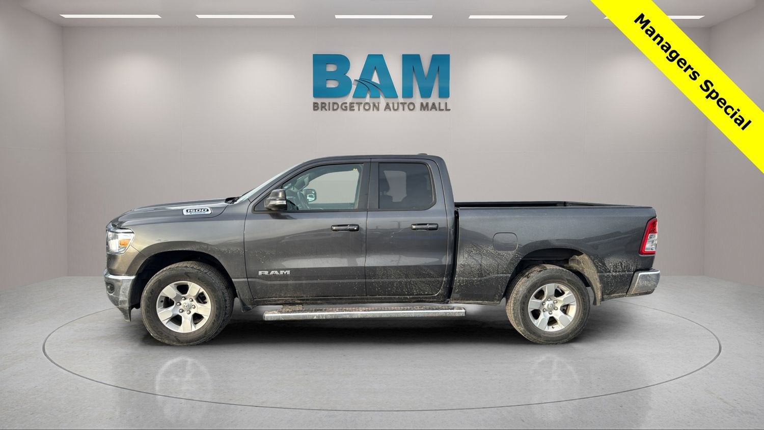 2022 RAM 1500 Big Horn Quad Cab 4x4 6'4" Box