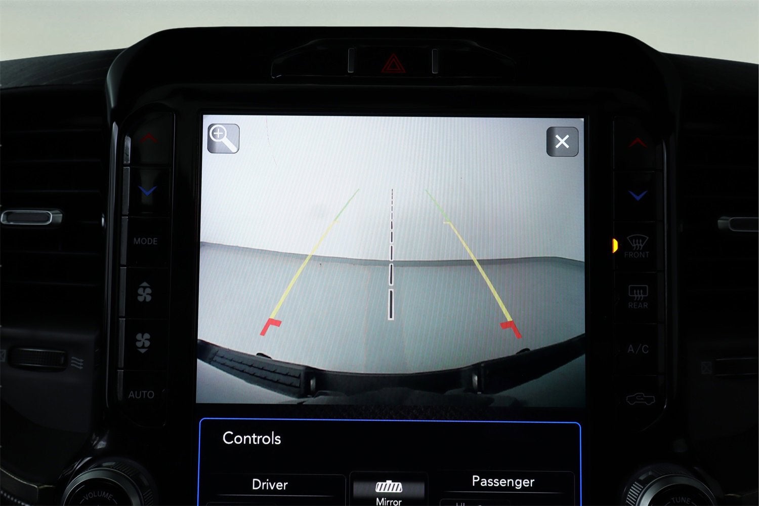 2021 RAM 1500 Limited Crew Cab 4x4 5'7" Box