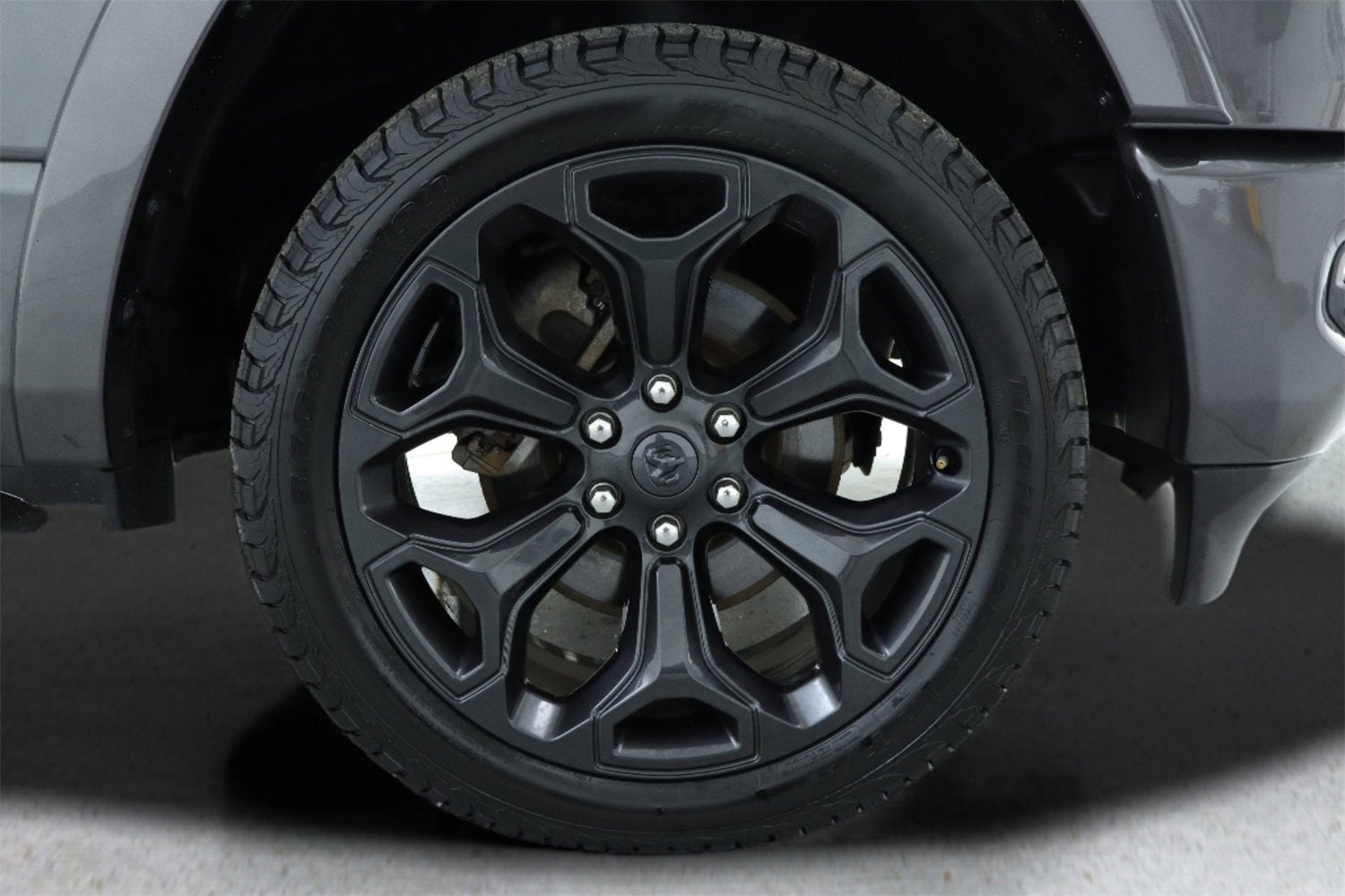 2021 RAM 1500 Limited Crew Cab 4x4 5'7" Box