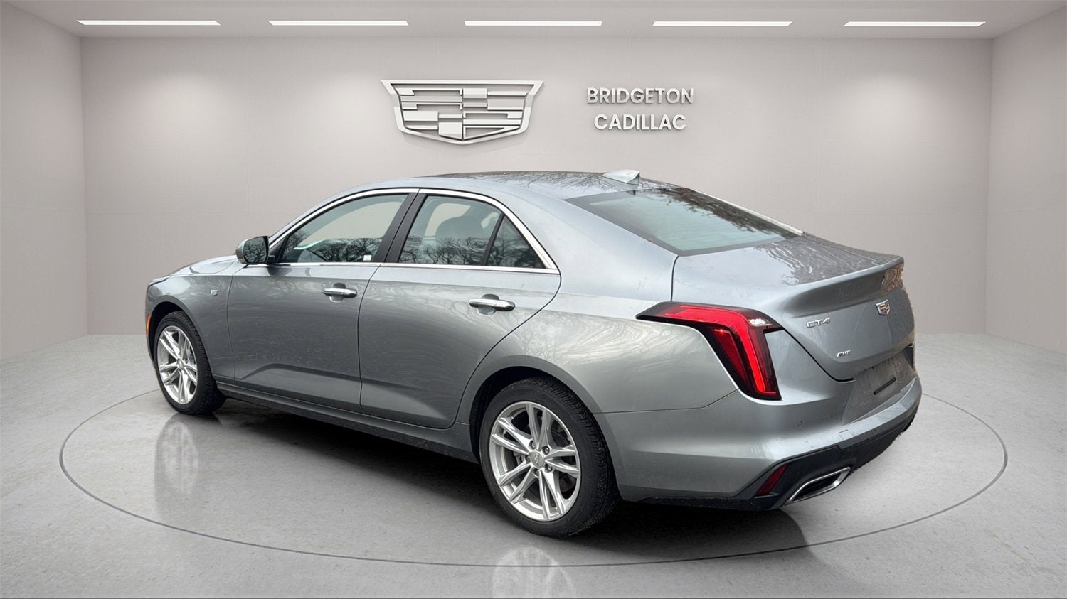 2023 Cadillac CT4 Luxury