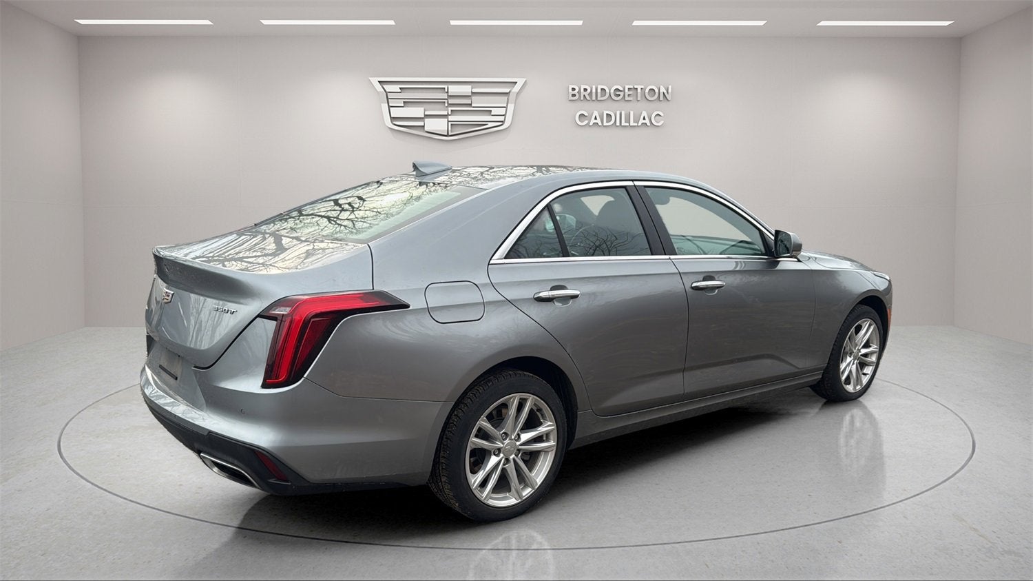 2023 Cadillac CT4 Luxury