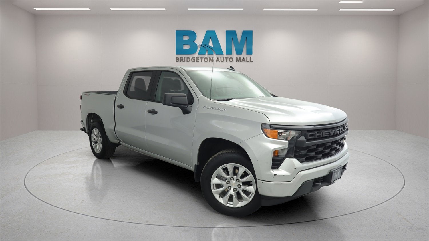 2022 Chevrolet Silverado 1500 Custom