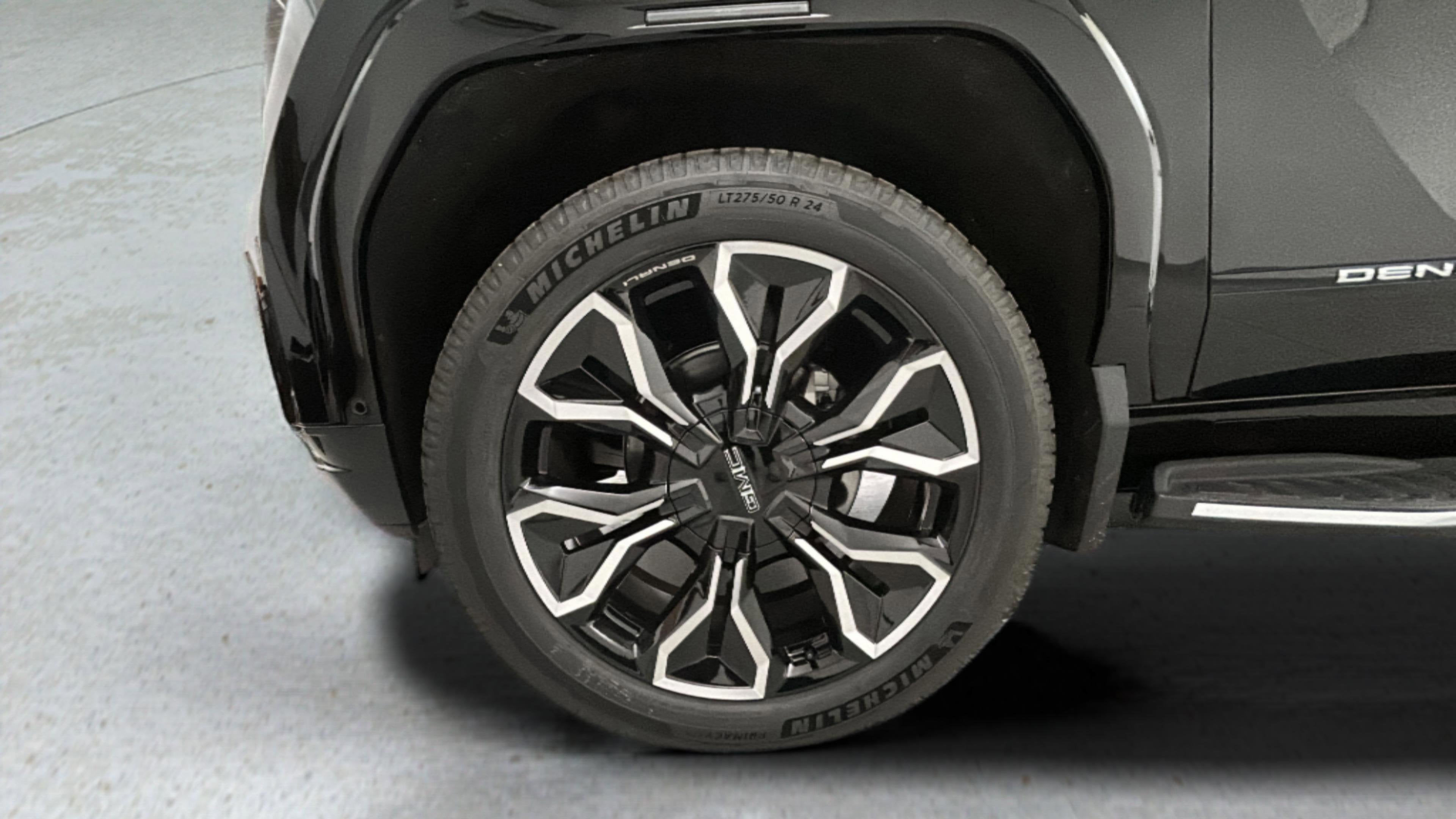 2025 GMC Sierra EV Max Range Denali