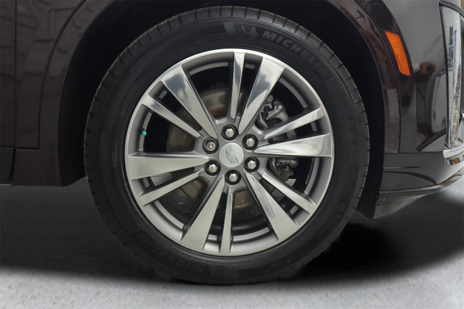 2021 Cadillac XT6 Premium Luxury