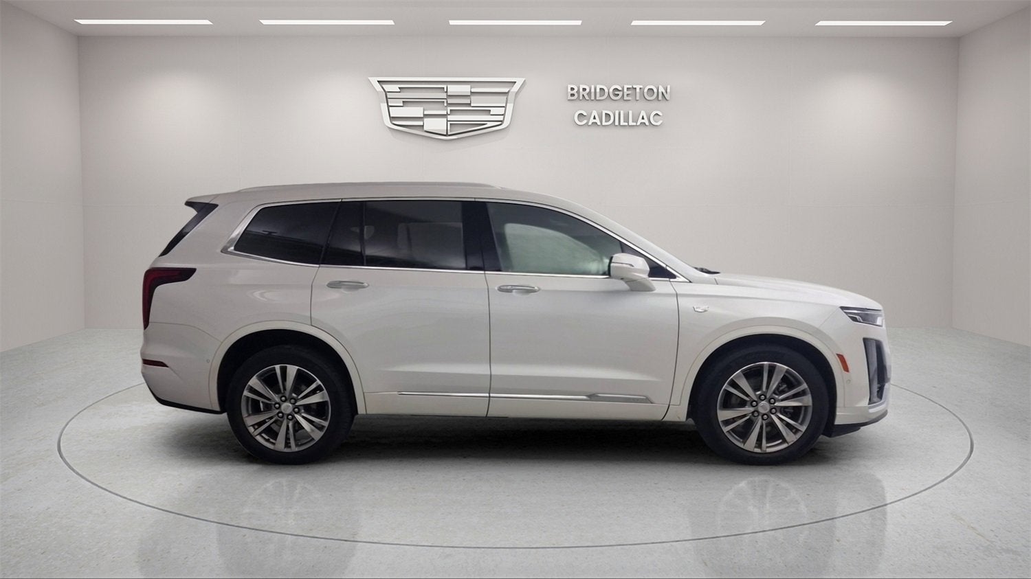 2022 Cadillac XT6 Premium Luxury