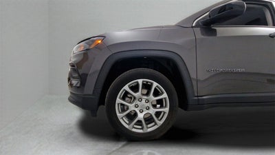 2022 Jeep Compass Latitude Lux 4x4