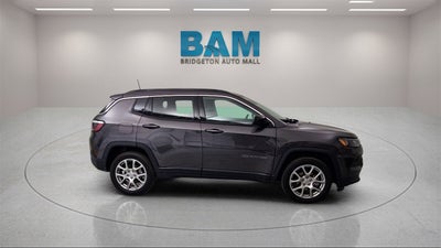 2022 Jeep Compass Latitude Lux 4x4