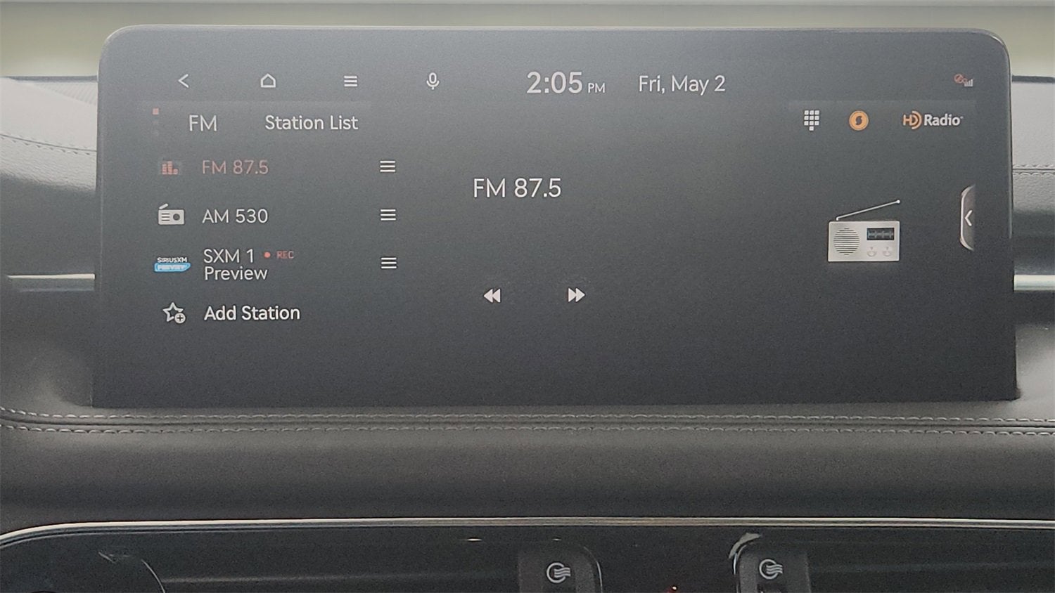 2022 Genesis G70 2.0T AWD