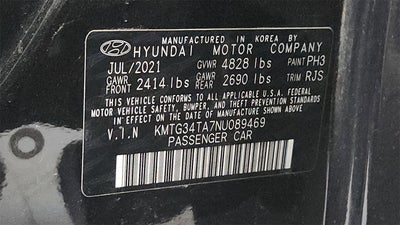 2022 Genesis G70 2.0T AWD