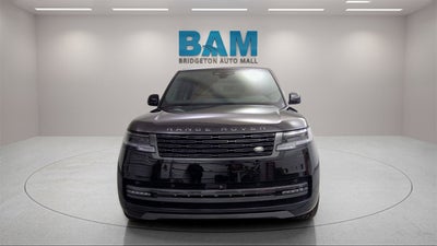 2025 Land Rover Range Rover P550e SE